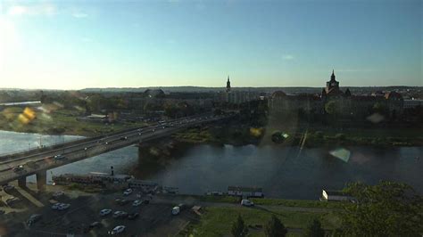 dresden webcam terrassenufer|Webcam Hotel am Terrassenufer: Webcam Dresden Elbland